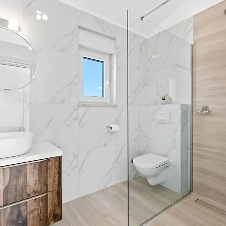 Feriehus Mit Privatpool, Ping-pong, Bbq *